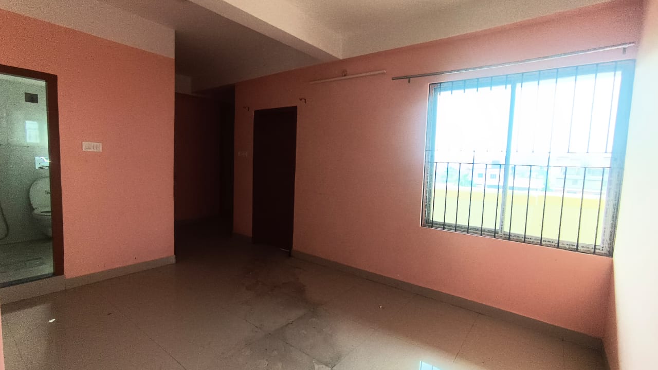 Unfurnished 3bhk in Natun Path, Hatigaon, Guwahati, Assam, India for Rent